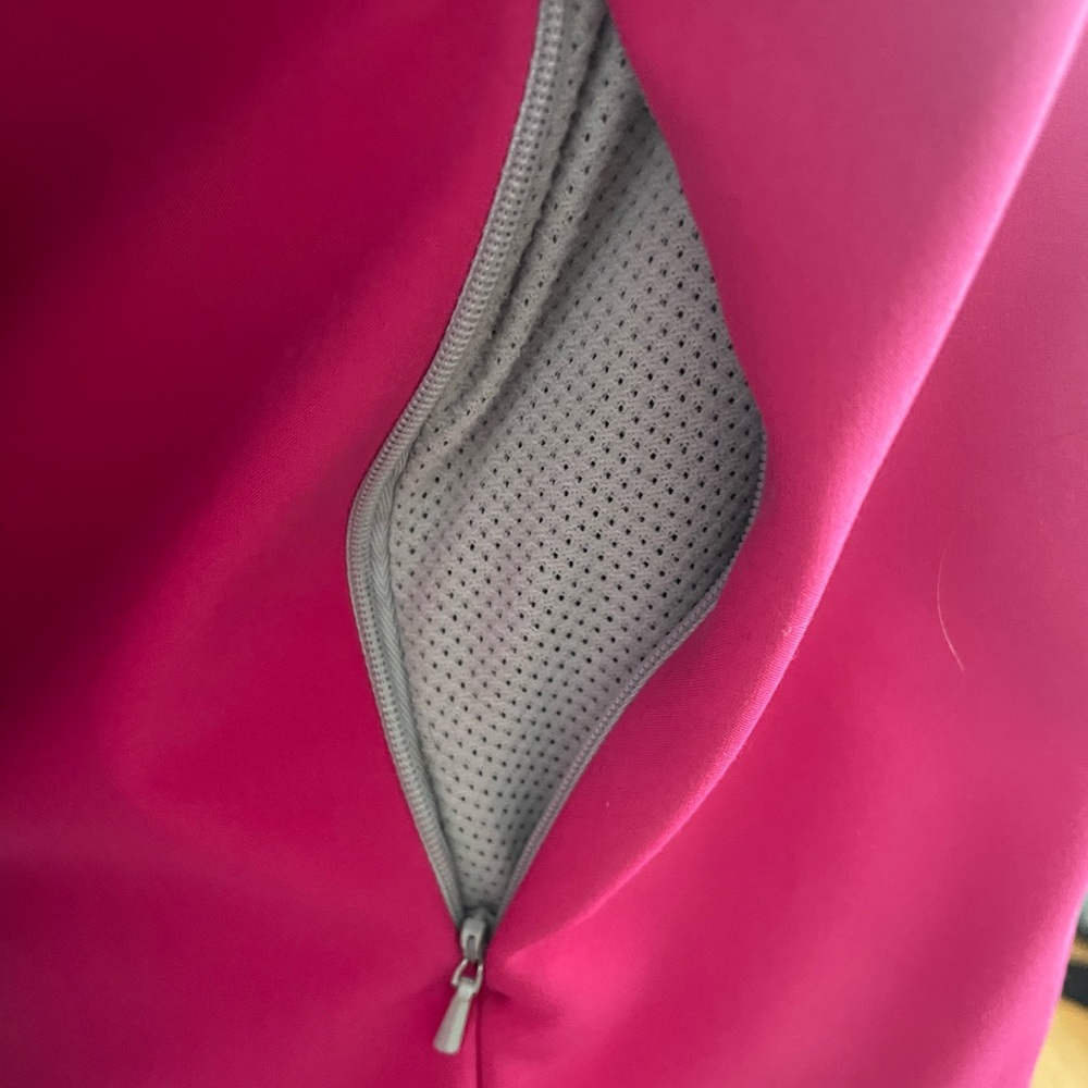 North Face Women’s Shell Jacket - image 7